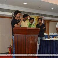 Vijay in kerala to promote velayutham - Pictures | Picture 110057